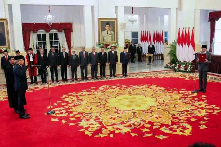PRESIDEN RI RESMI MELANTIK IRJEN POL MARTHINUS HUKOM SEBAGAI KEPALA BNN RI