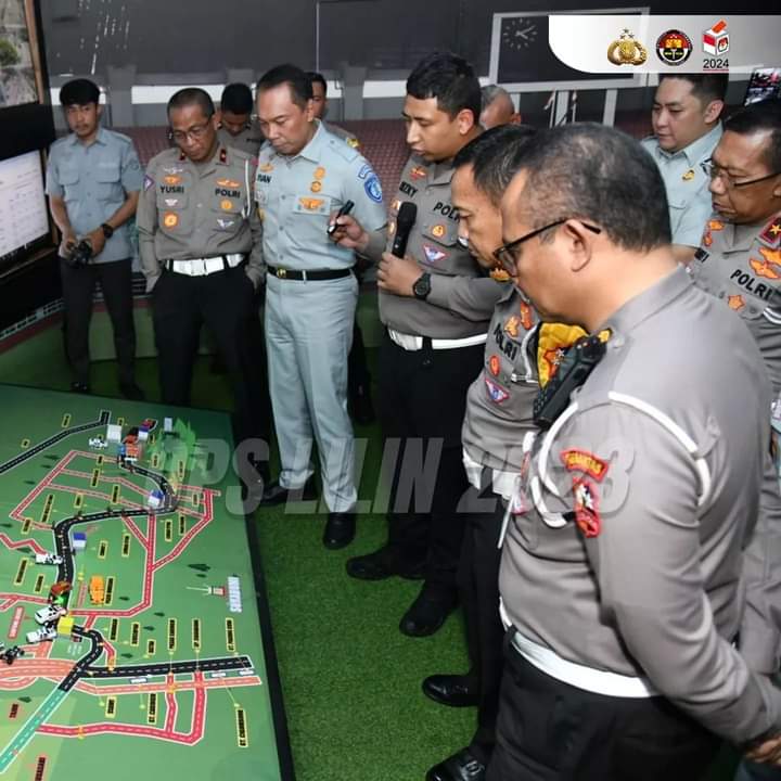 Polri Pastikan Jalur Menuju Puncak Malam Tahun Baru Aman