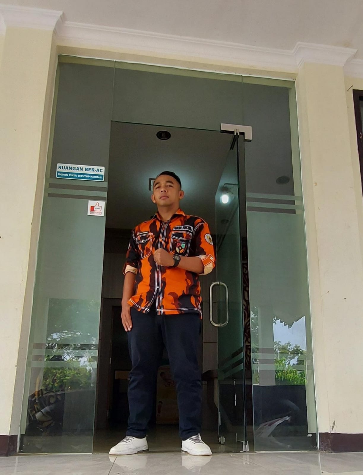 Ormas Pemuda Pancasila Pameungpeuk Bantu Forkopincam Giat Pengamanan Lalin Jelang Tahun Baru