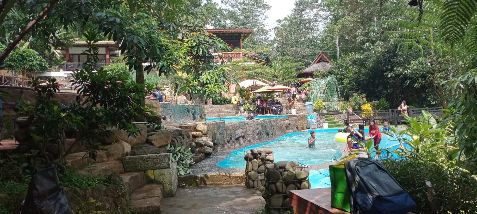 Menjelang Akhir Libur Panjang Pengunjung Obyek Wisata Cileunca Membludak