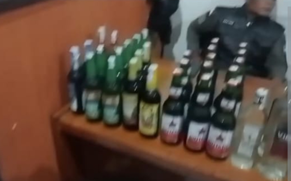 Paska Tahun Baru 2026 Satuan Polisi Pamong Praja (SATPOL - PP ) Sigap Amankan 279 Botol Miras