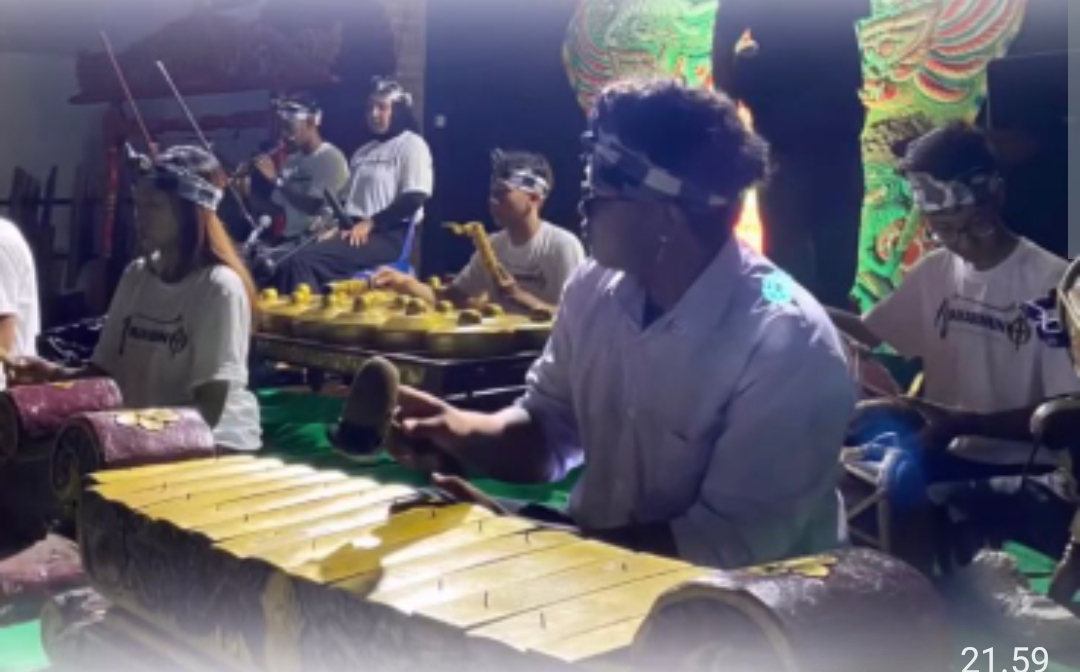 Alya, Juara Inisator Pemuda Prakarsa Bandung menjaga Budaya sejak Muda