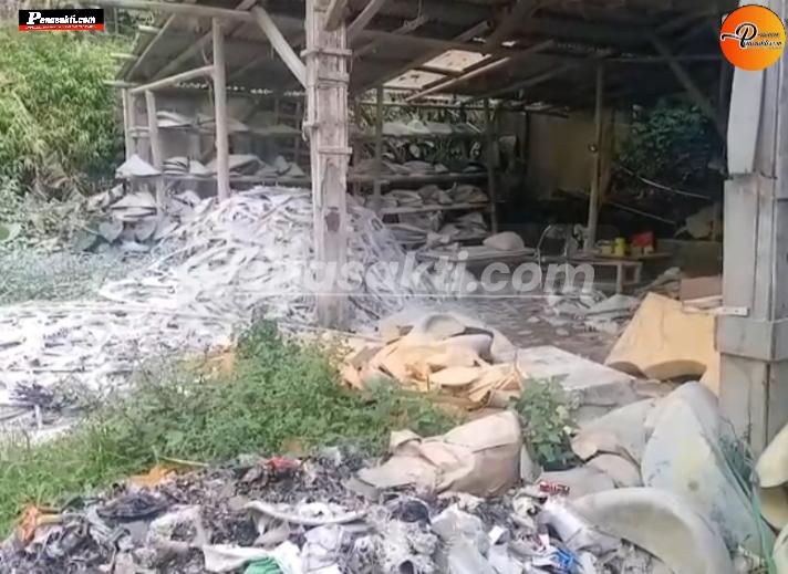 Cuan Ekspor, Limbah Dibuang Asal, Dugaan Pencemaran Fiber di Industri Panjat Tebing