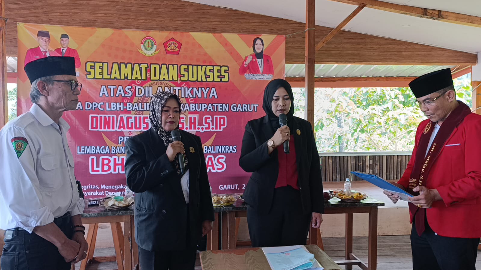 Dini Agustini, S.H.,S.Ip Resmi Dilantik Jadi Ketua DPC LBH BALINKRAS Kabupaten Garut Secara Aklamasi